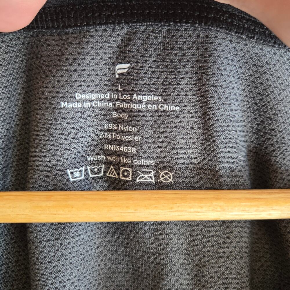 Fabletics Tank Top The Training Day Muscle Shirt Black Gradient Seamless Large - Picture 4 of 6